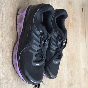 Black and purple Nikes